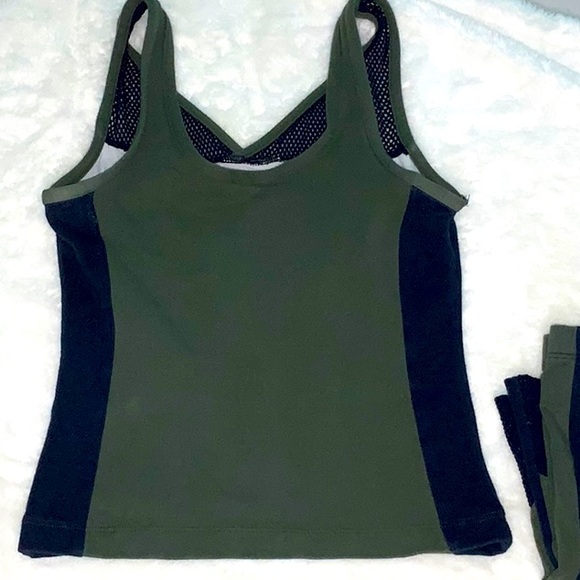 Prospirit Workout Tank and Shorts Set (SEE SIZE INFO.) - Picture 7 of 8